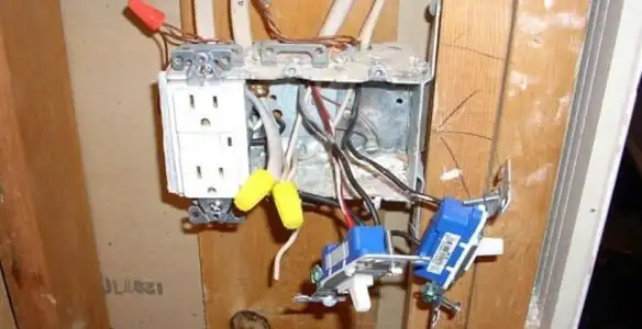 gfci circuits service wiring and upgrading electrical outlets with ground fault protection in Charleston, SC