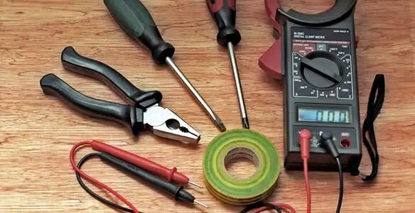 Home electrical inspection using professional testing and diagnostic tools in Charleston, SC