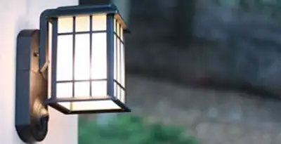 security light installation services with professionally mounted exterior wall light in Charleston, SC